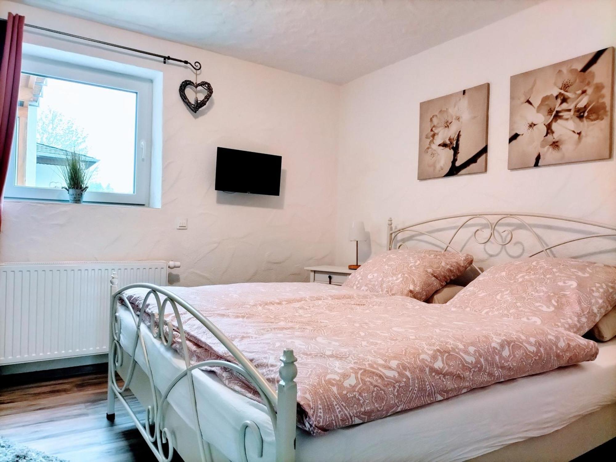 Ferienwohnung Schneider Munk Bagian luar foto